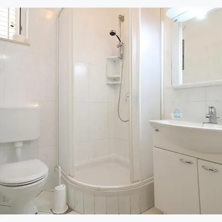 Eva Apartment *